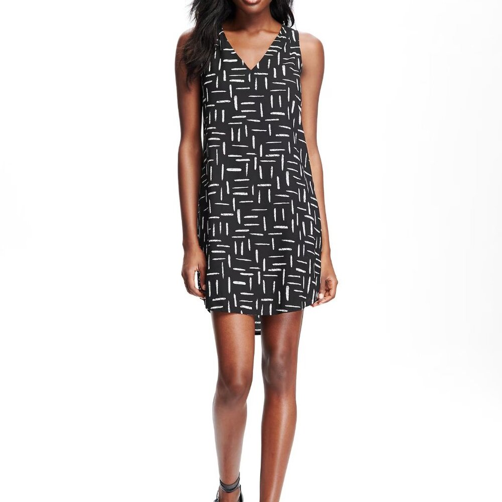 NWT shift dress with back neck detailing size S